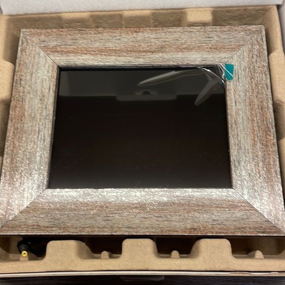 Polaroid Accents Polaroid 8in Digital Photo Frame With Decorative